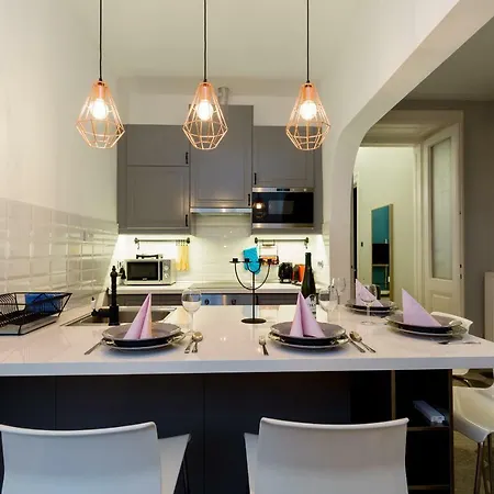 Luxury Twin 1-bedroom In Kazinczy Street *