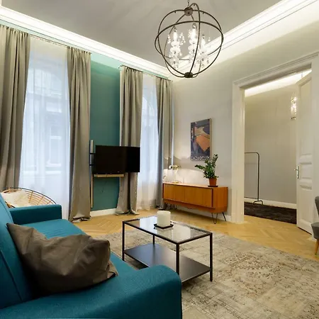 Luxury Twin 1-bedroom In Kazinczy Street Apartment *