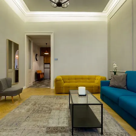 Apartment Luxury Twin 1-bedroom In Kazinczy Street *