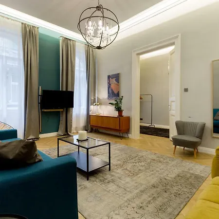 Apartment Luxury Twin 1-bedroom In Kazinczy Street Budapest